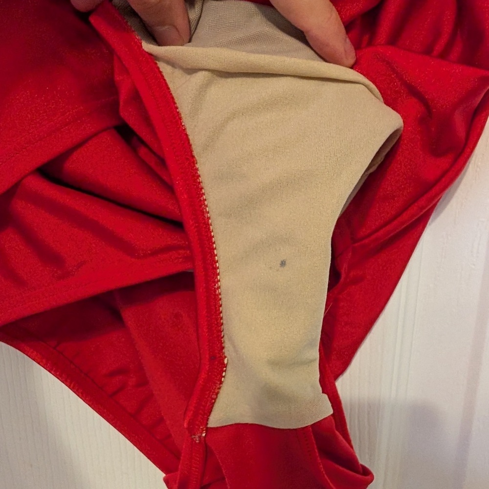 Real Y2K Vintage Simon Chang Wrap Red One Piece Swimsuit w Gold Detail Size 14 - Picture 16 of 16